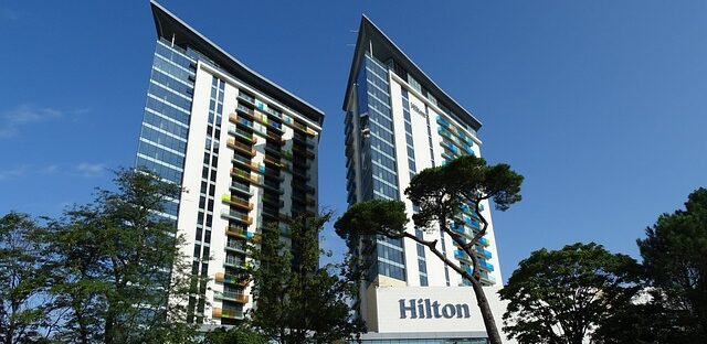 Read more about the article The Ultimate Guide to Hilton Honors Rewards: Maximize Your Points and Benefits