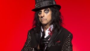 Read more about the article Alice Cooper 2025 USA Tour: Rock History, Iconic Hits, and Everything You Need to Know